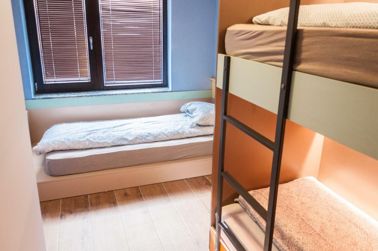 Ura Hostel 普里兹伦 外观 照片